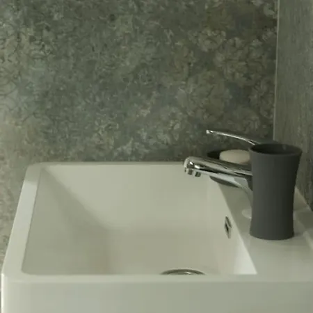 A Lovely Flat In Apartman Visoko
