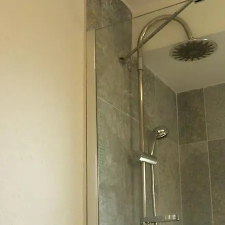 A Lovely Flat In Apartman Visoko